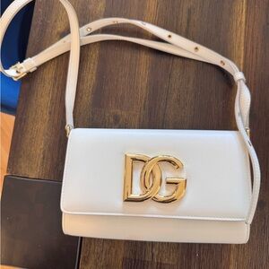 Dolce & Gabbana Classic Leather Messenger Bag